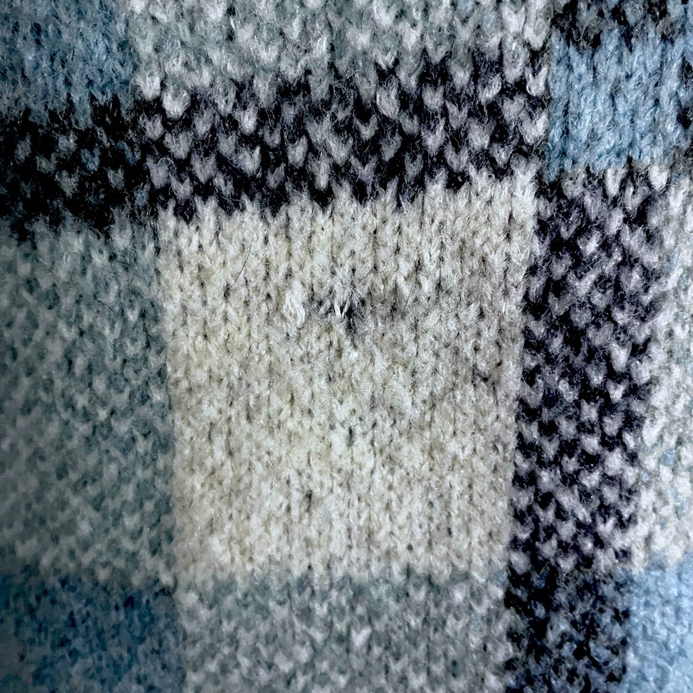 Joa Knit sweater coat size medium over size blue plaid - Picture 3 of 6